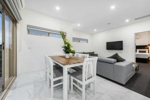 melbourne airport motel