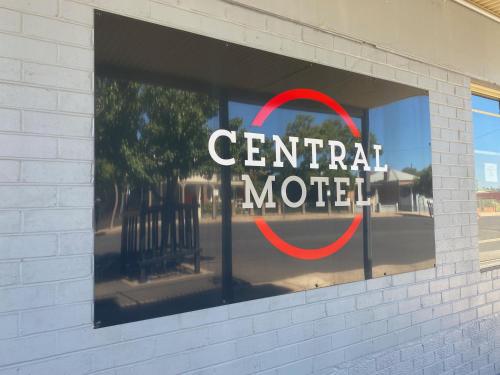 central motel mudgee