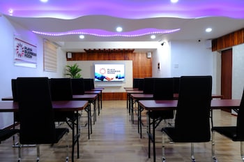 victoria city hotel
