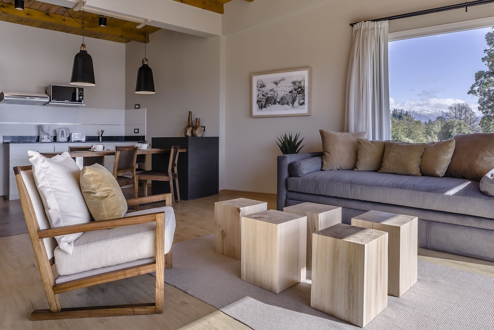 aguila mora suites and spa