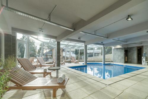 aguila mora suites and spa