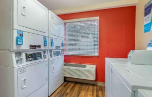 extended stay america suites evansville east