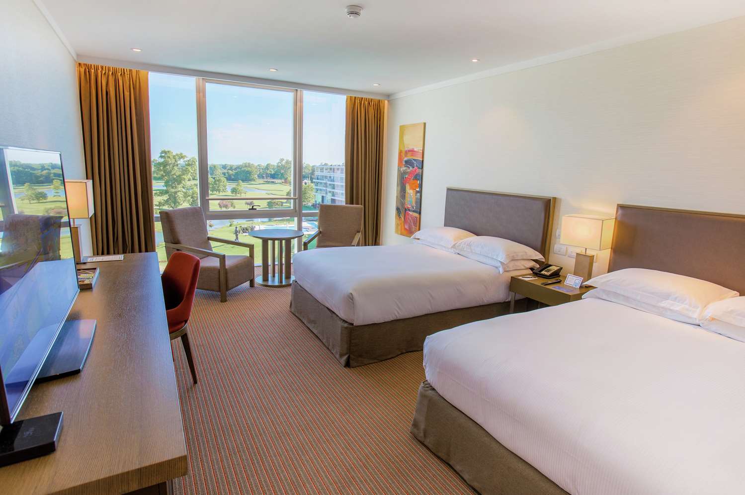 hilton pilar