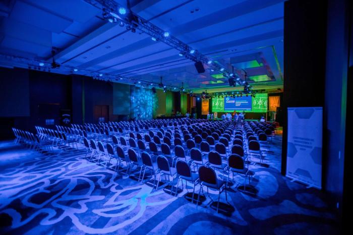 hilton pilar