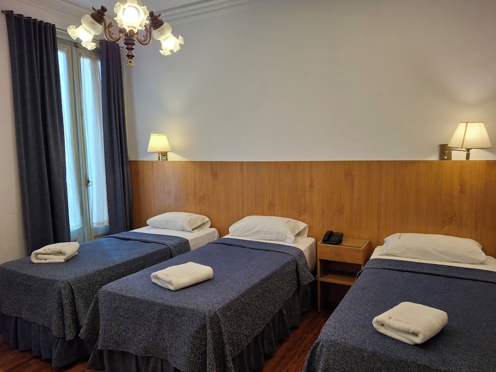 novel hotel
