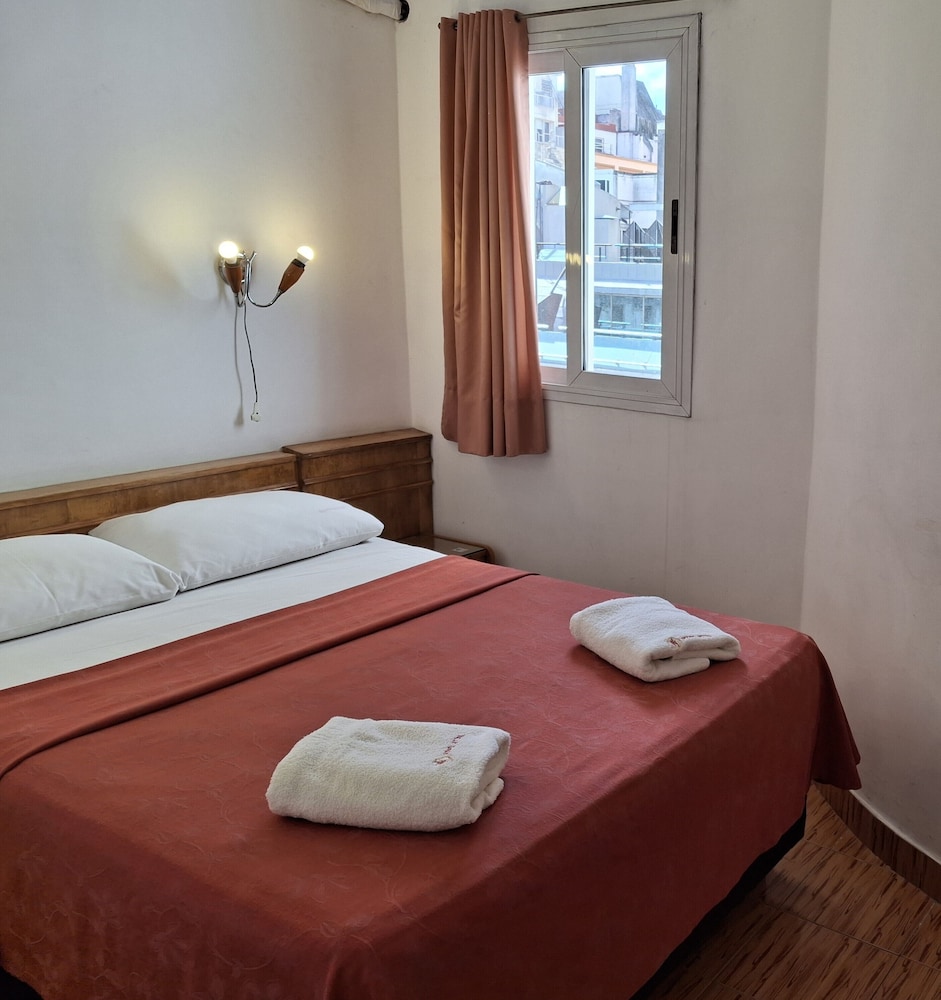 novel hotel