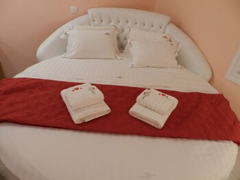 dream boutique apartments
