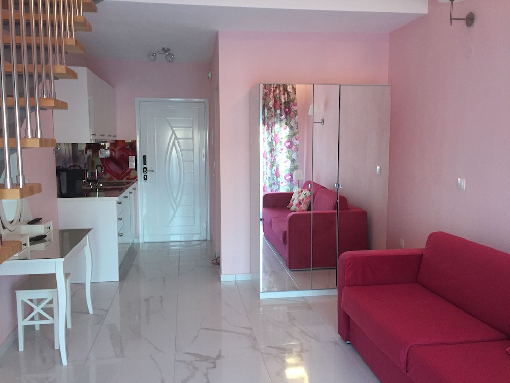 dream boutique apartments