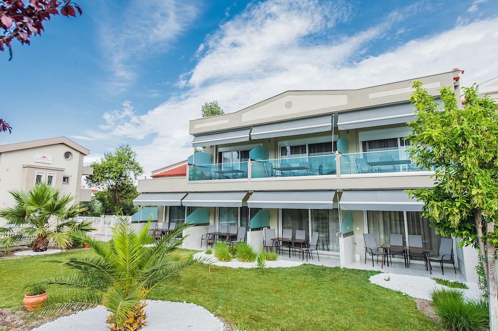 dream boutique apartments