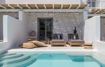 adorno beach hotel and suites