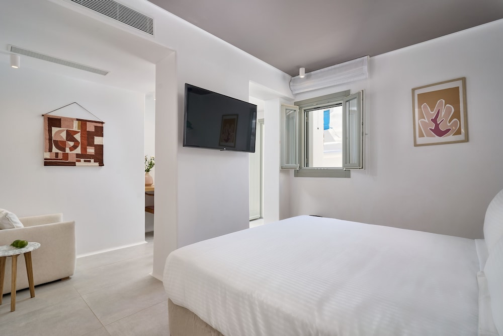 adorno beach hotel and suites