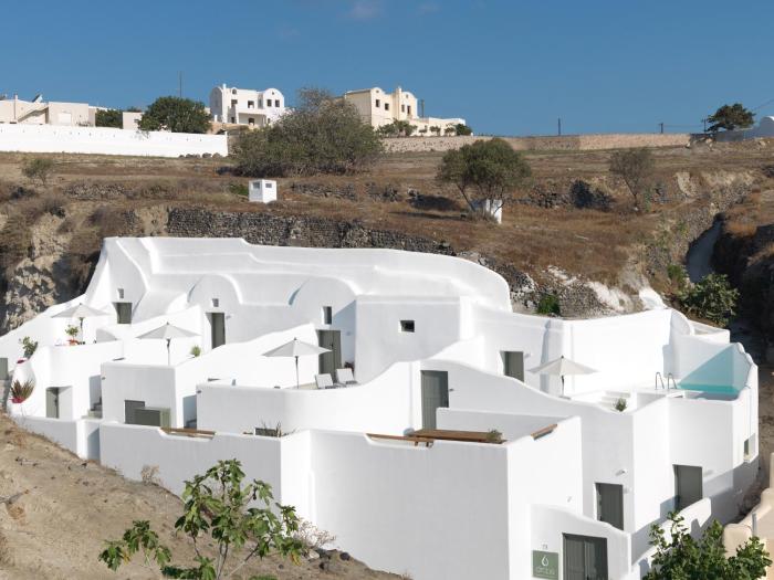 drops cave houses