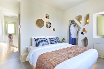 aeon suites adults only