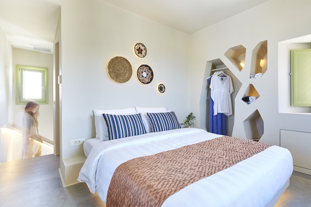 aeon suites adults only
