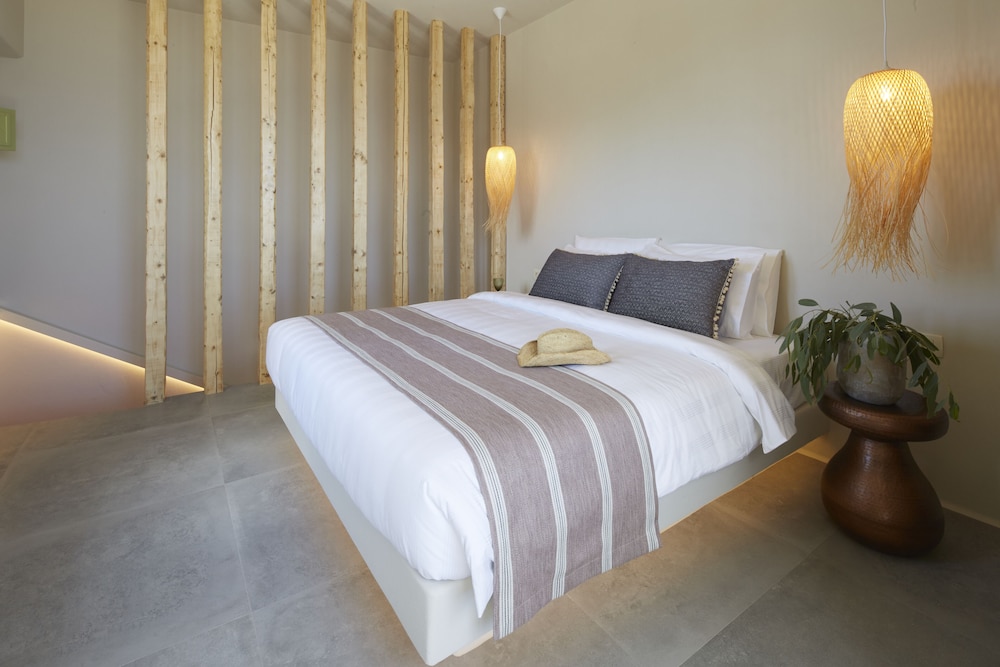 aeon suites adults only