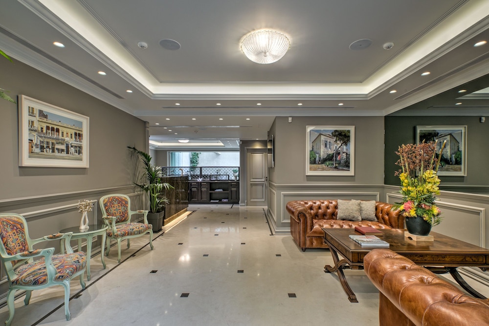 estia boutique apartments