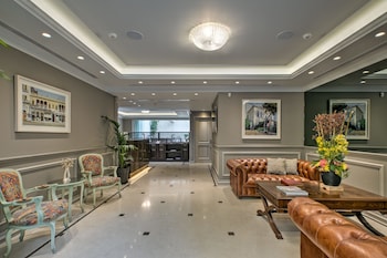 estia boutique apartments