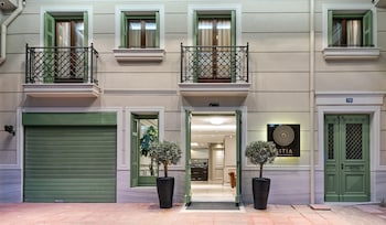 estia boutique apartments