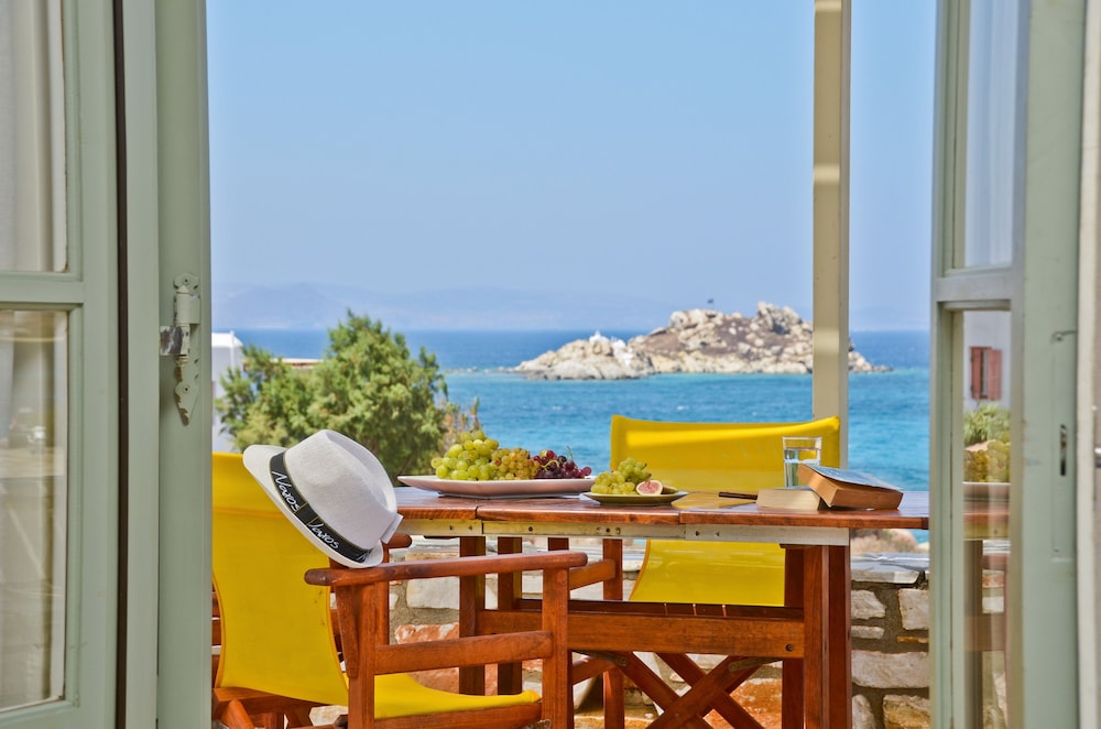 naxos
