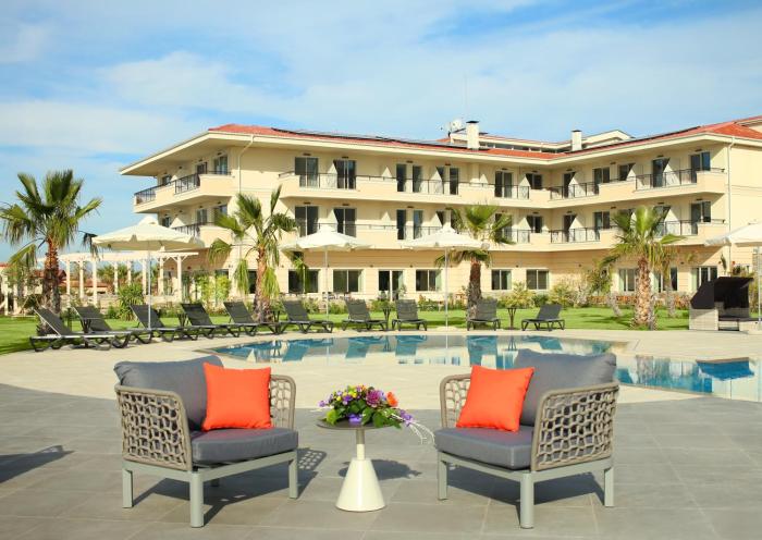 king maron wellness beach hotel