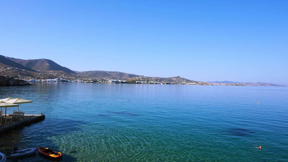 paros