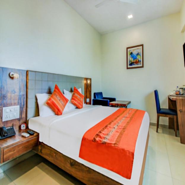 j hotel and banquets