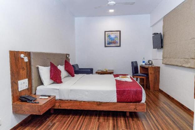 j hotel and banquets