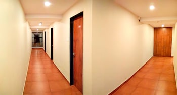 Hotel Viva Anjuna,198/36A, Behind Don Jao Resort, Next Peace Land Guest House, Sorranto Vaddo, Anjuna,3 star