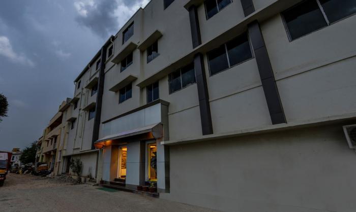 treebo tia value porur