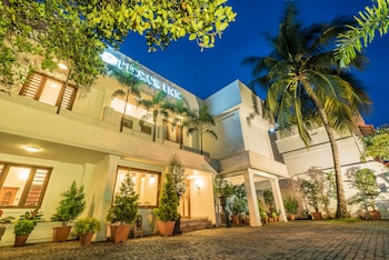 tissas inn
