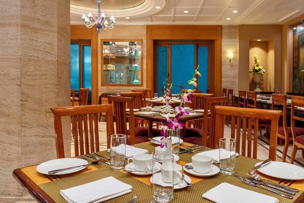 sarovar portico kalupur ahmedabad