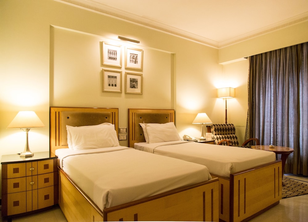 sarovar portico kalupur ahmedabad