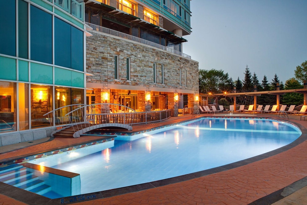 hilton lac leamy