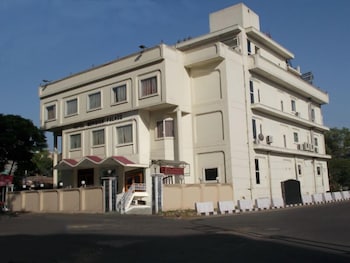 hotel meridian palace