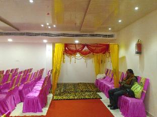Hotel Ashirwad Inn,,3 star