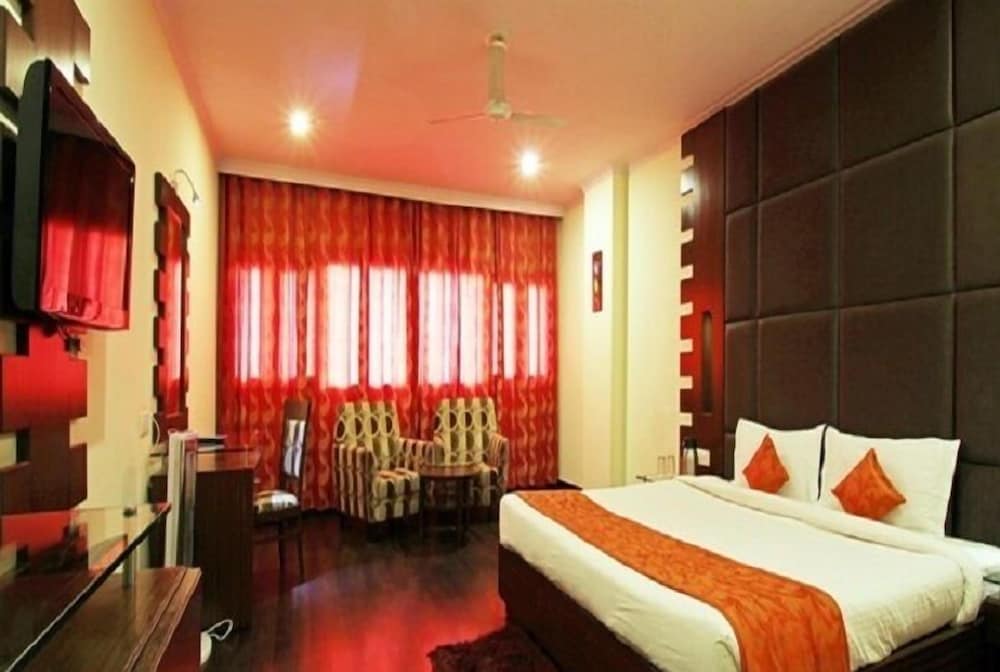 hotel ck international