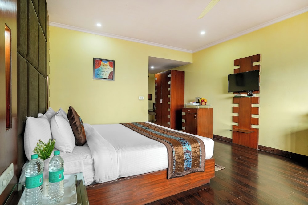 hotel ck international