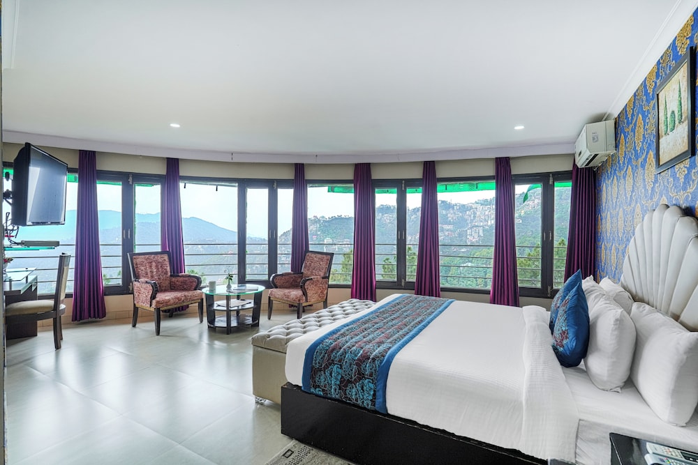 hotel ck international