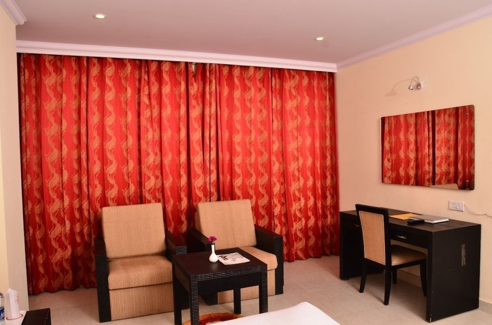 hotel ck international