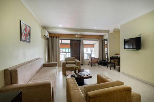 hotel ck international