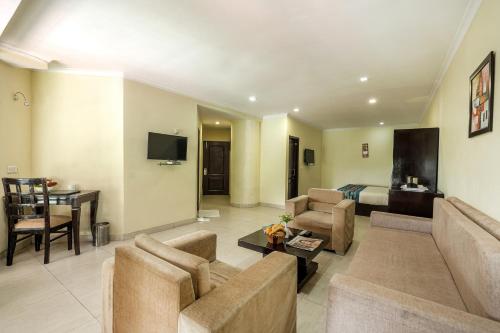 hotel ck international