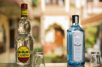 Umaid Bhawan - A Heritage Style Boutique Hotel,Via Bank Road D1-2A, Bihari Marg, Behind Collectorate, Bani Park, Jaipur, Rajasthan 302016,4 star