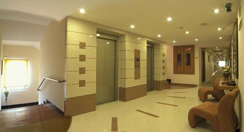 Regency Tuticorin By Grt Hotels,3/187 Periyanayagapuram Main Road,Korampallam, (Opp.Collectorate), Thoothukudi,3 star
