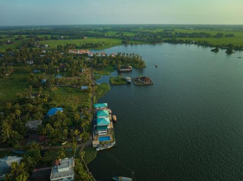 miras pmc lakeshore resort