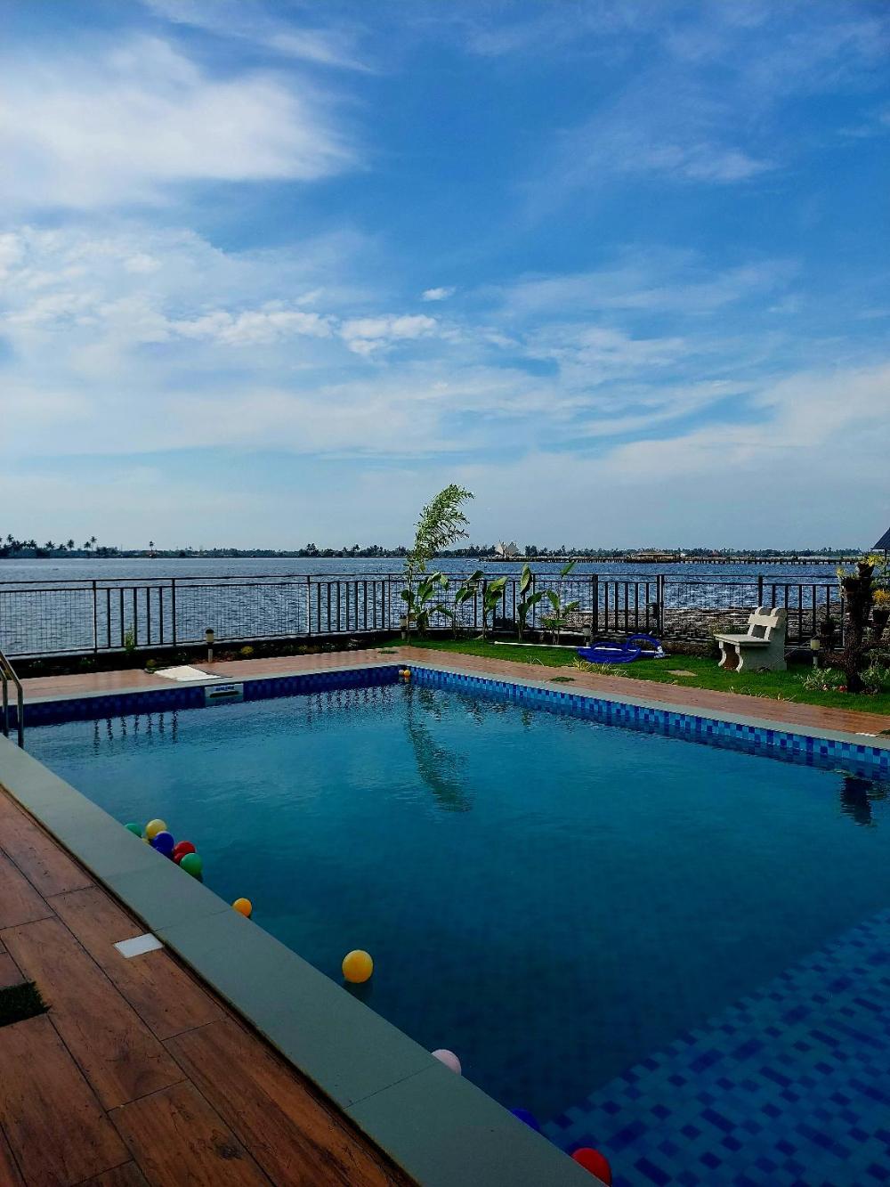 miras pmc lakeshore resort