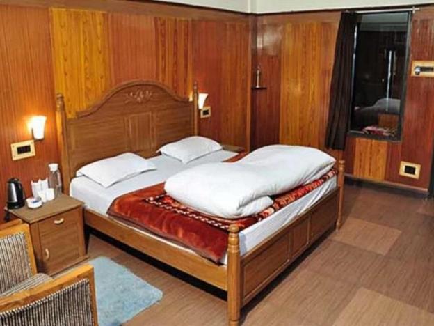 ashokas naini chalet pangot