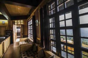 ashokas naini chalet pangot