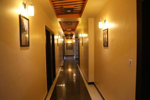 hotel shri ram residency