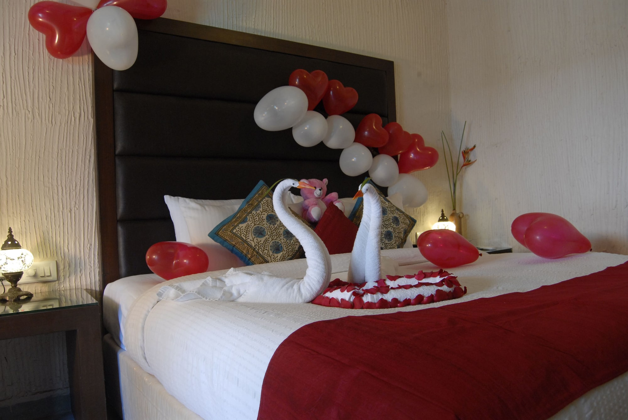 19 Belo Cabana,Gaura Vaddo, Bardez, Behind Kerkar Art Gallery, Calangute, Goa 403516,3 star