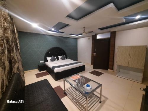 Hotel Prince Palace,Shubhas Road, Pachmarhi, Pachmarhi,3 star